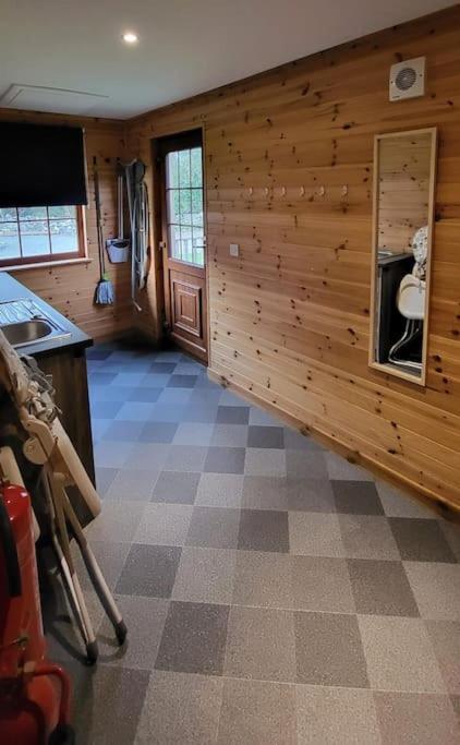 Artro Lodge Luxury 3 Bedroom, 3 Bathroom & Hot Tub Llanbedr  Extérieur photo